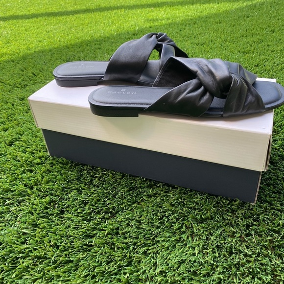 Caslon Canari Lea Flat Black Slide Sandal Size 7 - Picture 2 of 4
